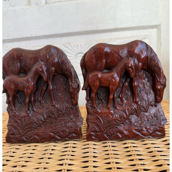 Vintage 60's Syroco Pressed Wood Equestrian Horse & Colt Bookends - Picture 3 of 11